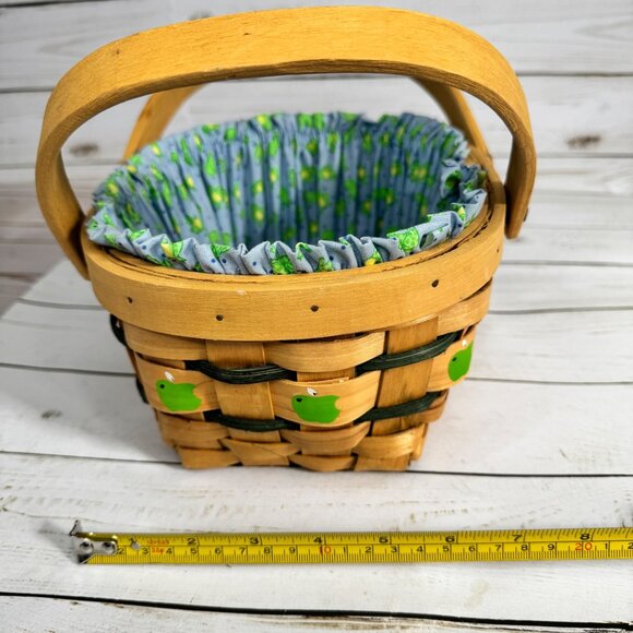 Handmade Woven Basket with Handles - Painted Frogs & Frog Print Liner 9" x 6 1/2 - Picture 8 of 10